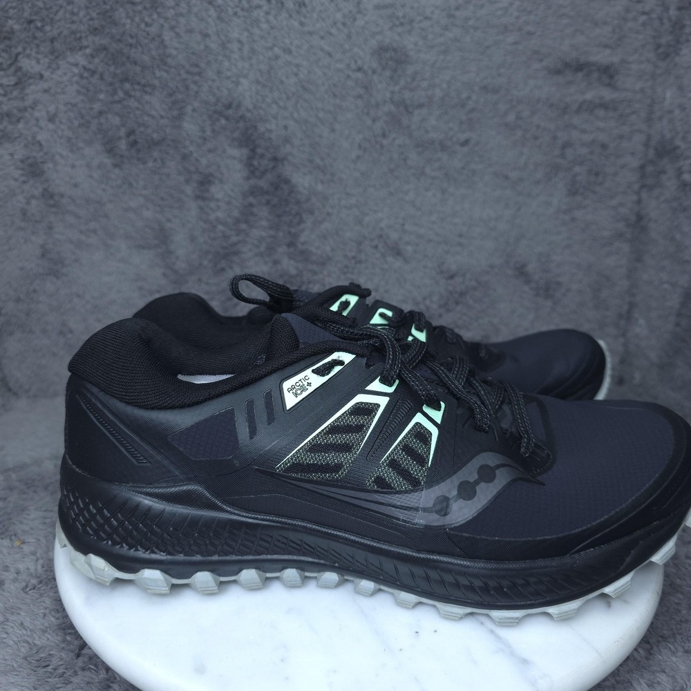 Saucony Shoes Womens Size 10 Trail Running Sneakers S10541-1 Vibram Arctic Grip